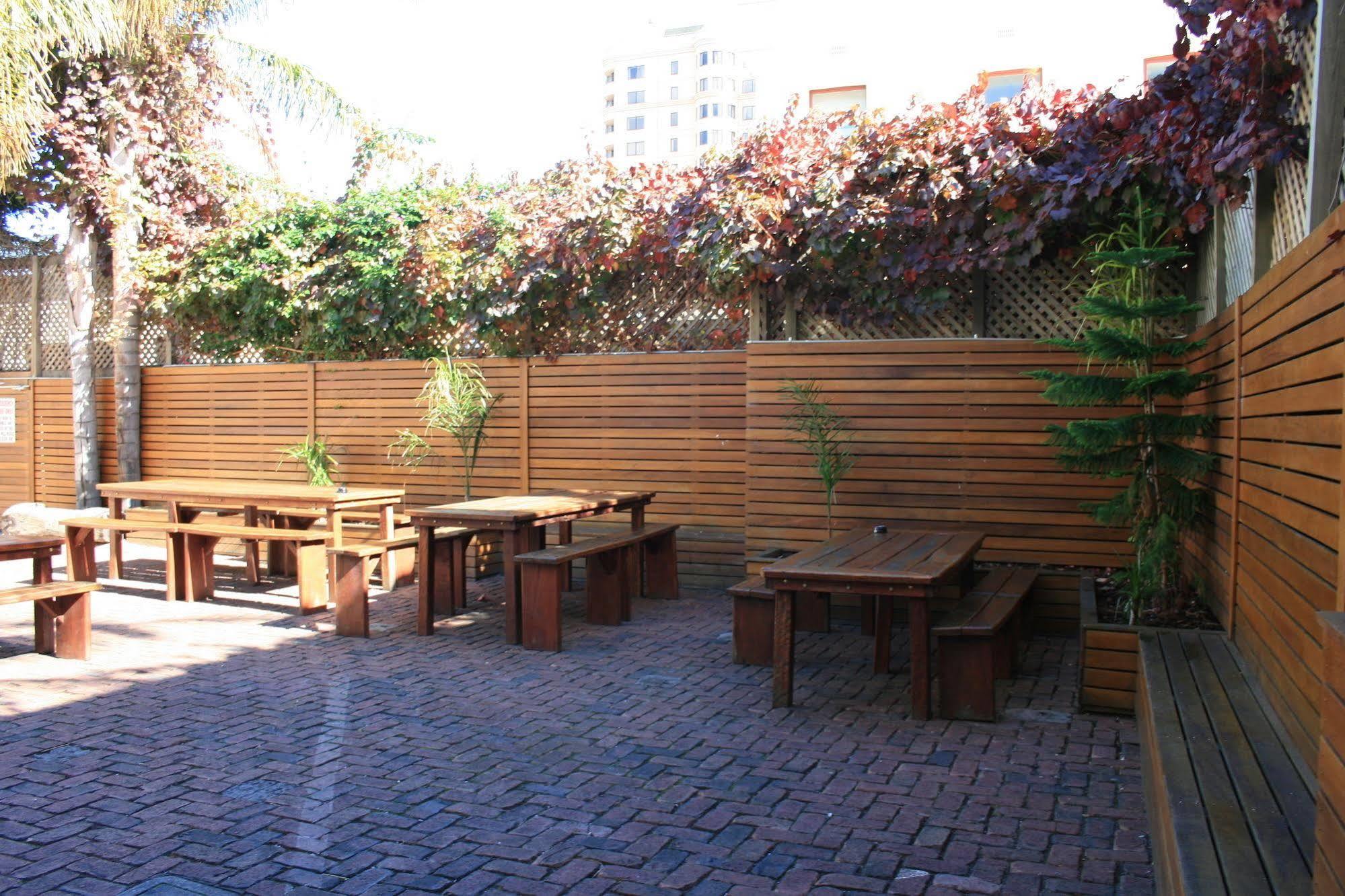 Glenelg Beach Hostel المظهر الخارجي الصورة